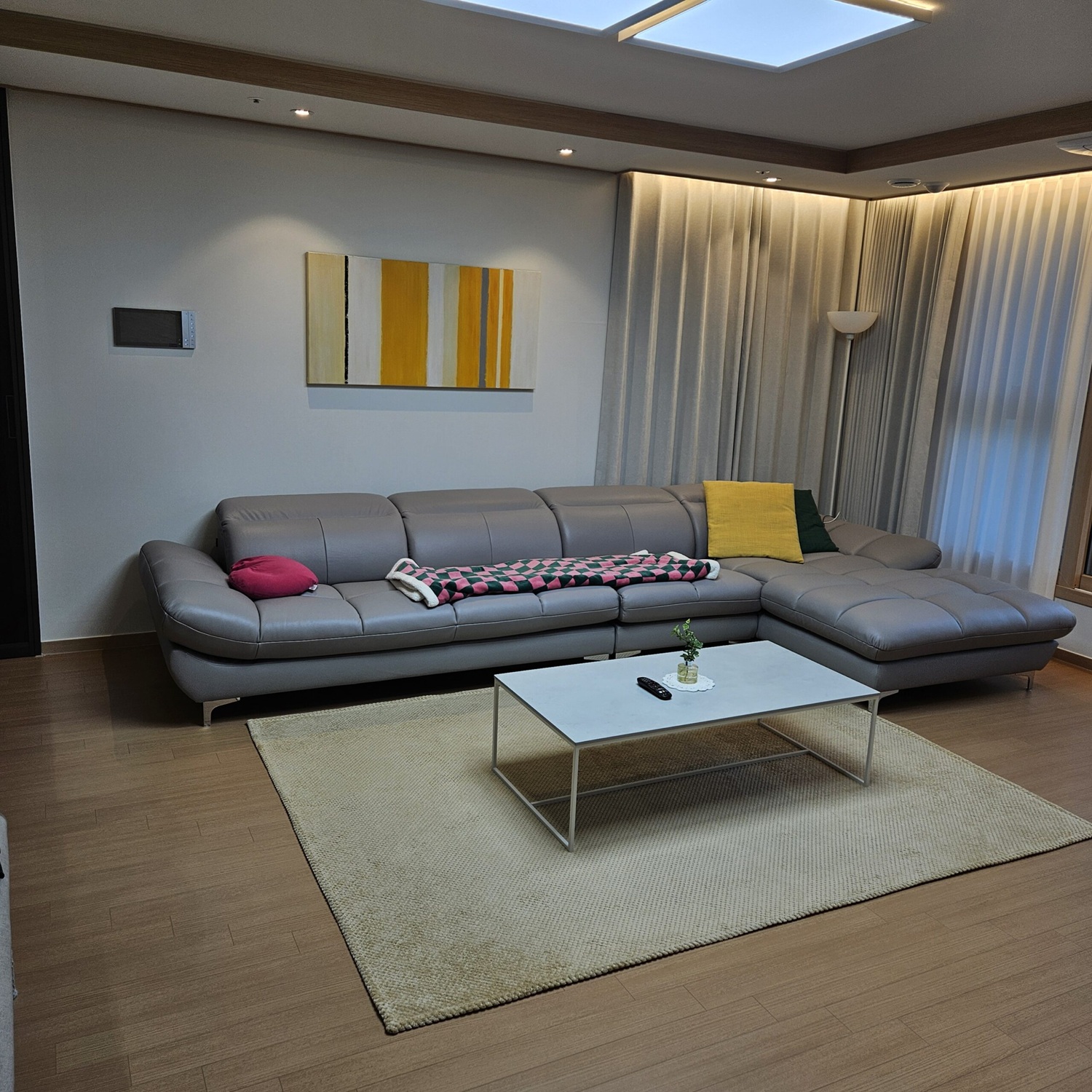 Sofa STADIA - Sofa Góc Bọc Da Thiết Kế Tựa Đầu Thông Minh