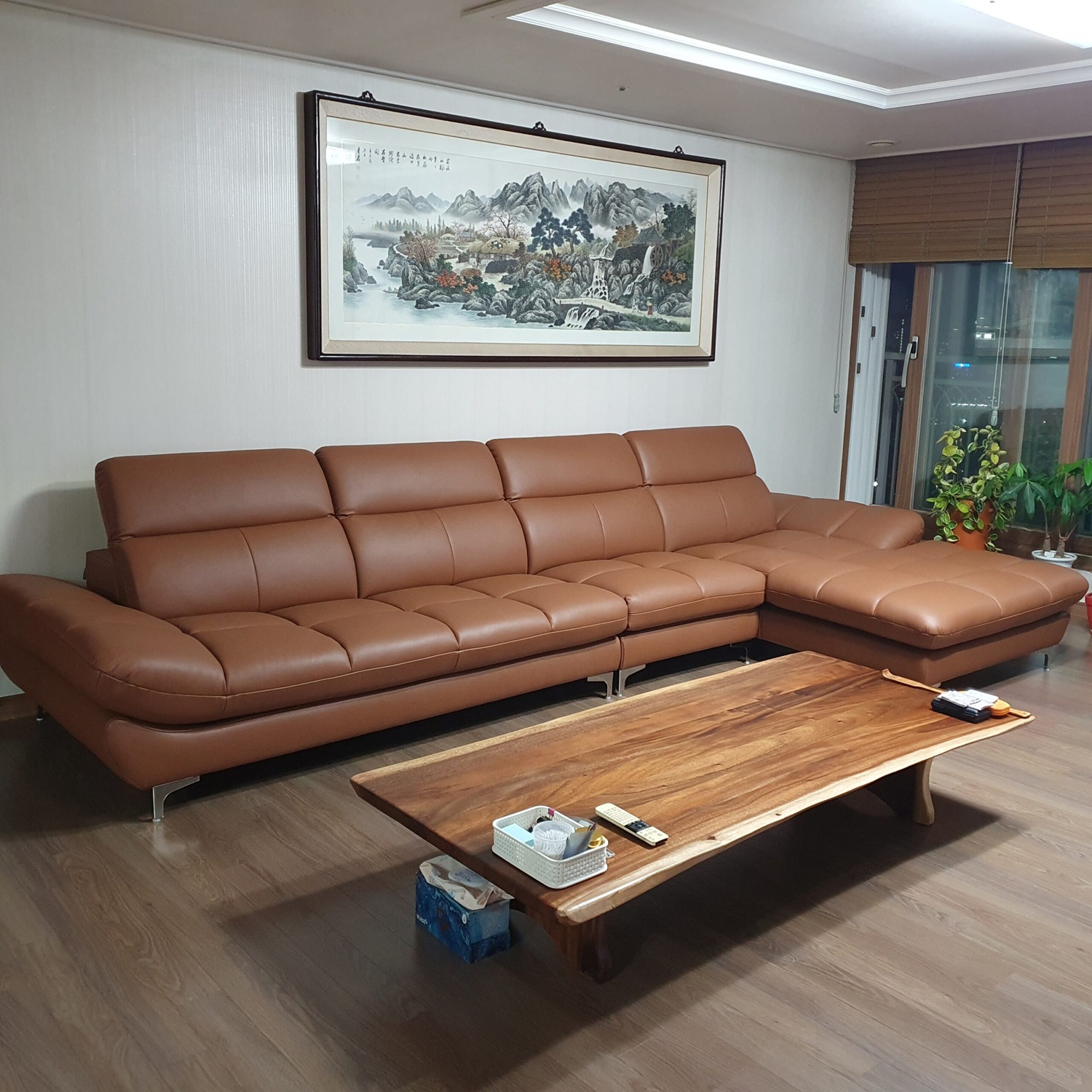 Sofa STADIA - Sofa Góc Bọc Da Thiết Kế Tựa Đầu Thông Minh