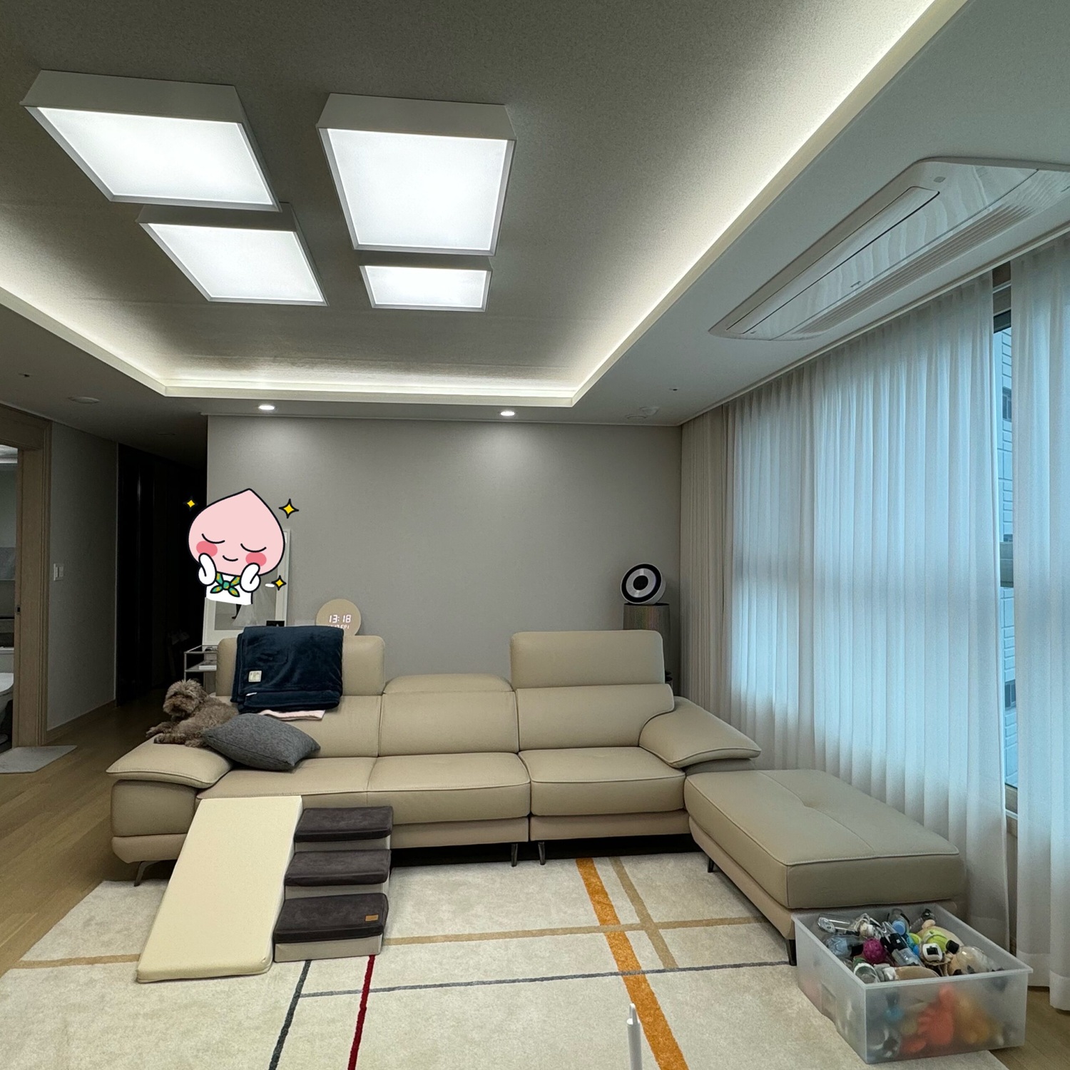 Sofa SILKEN - Sofa Băng Bọc Da Hiện Đại Với Tựa Đầu Thông Minh