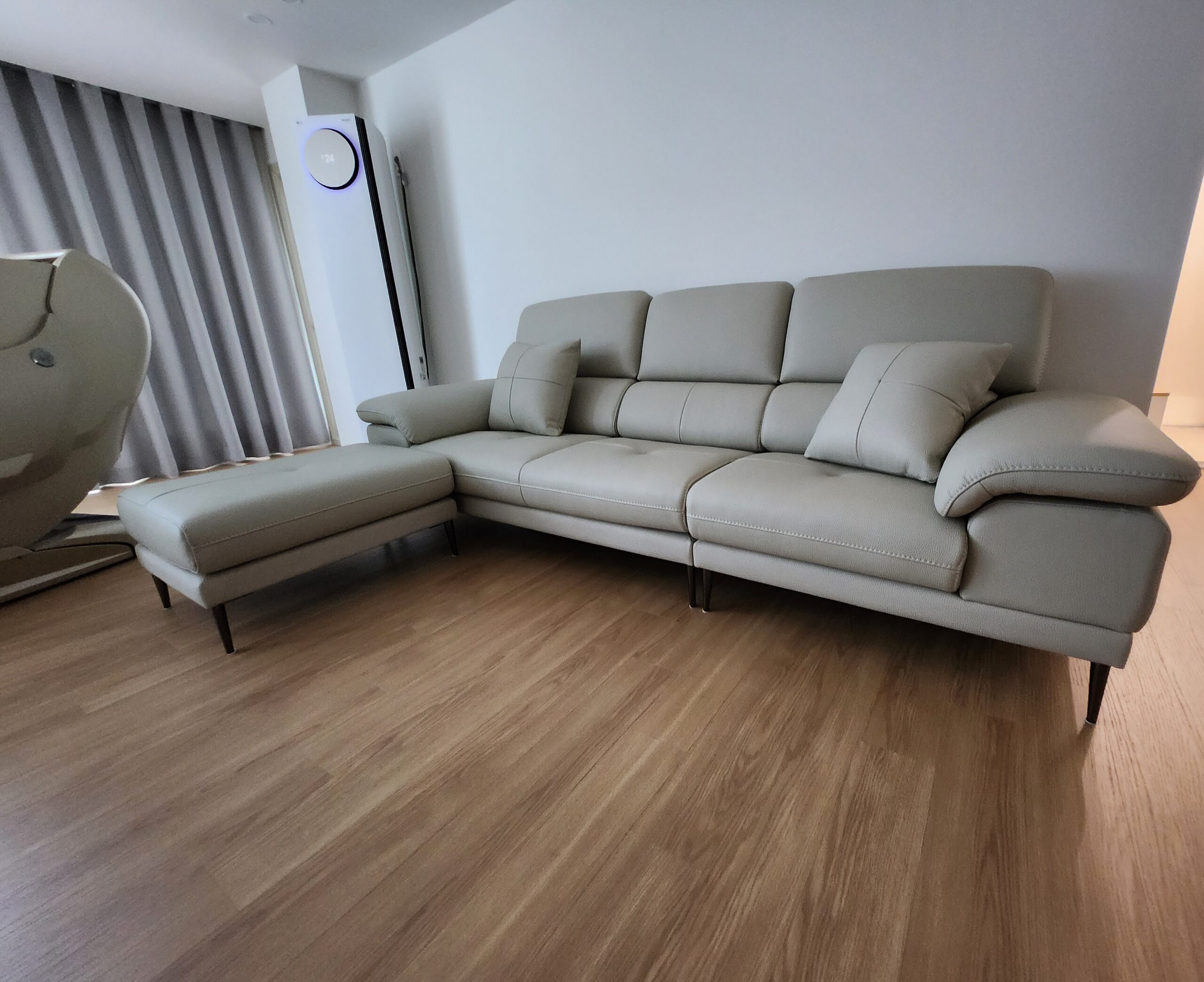 Sofa SPACIOUS - Sofa Băng Bọc Da Cao Cấp Giúp Thư Giãn Trọn Vẹn