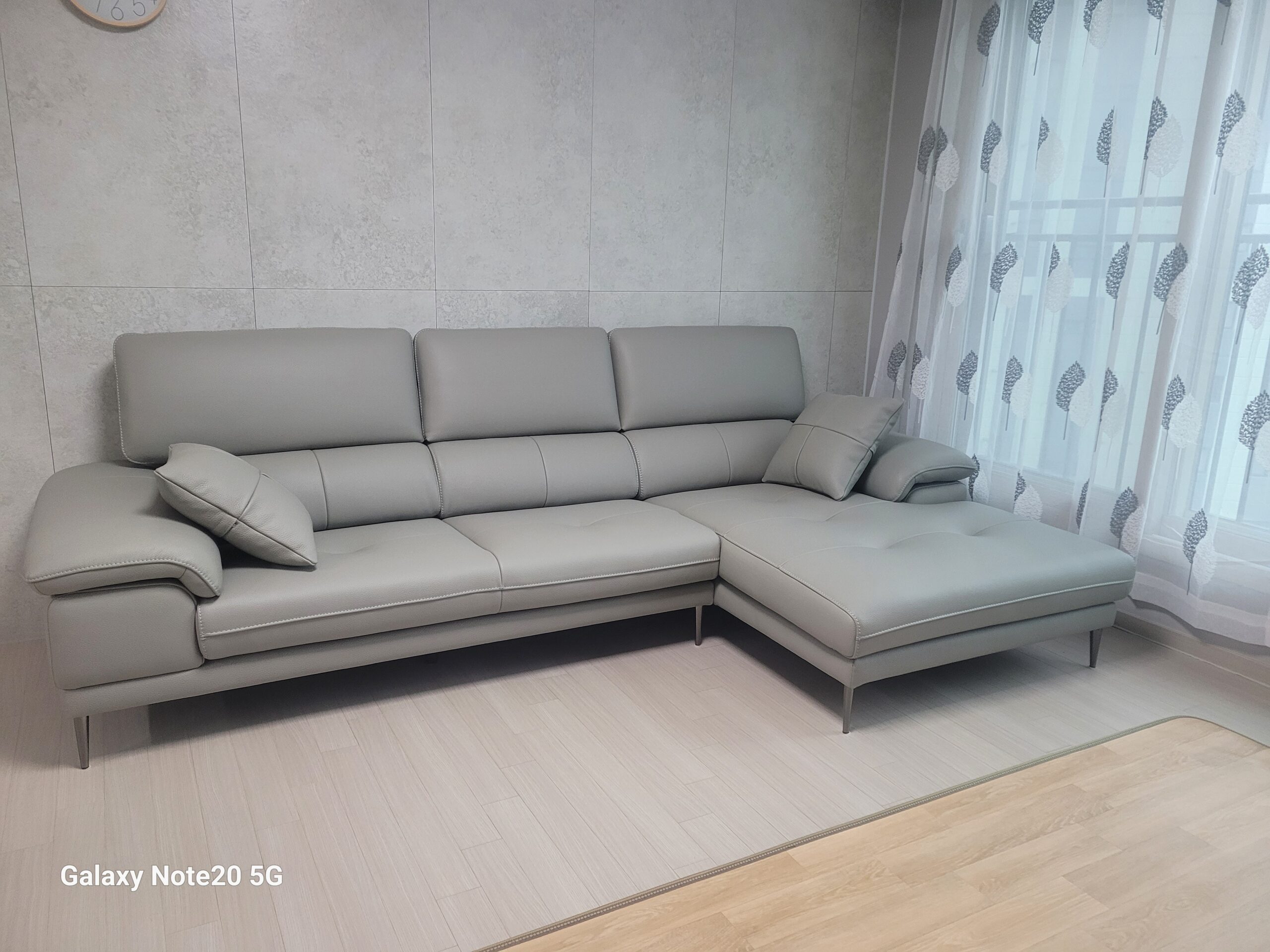 Sofa SPRAWL - Sofa Góc Hiện Đại Cho Không Gian Thư Giãn Hoàn Hảo