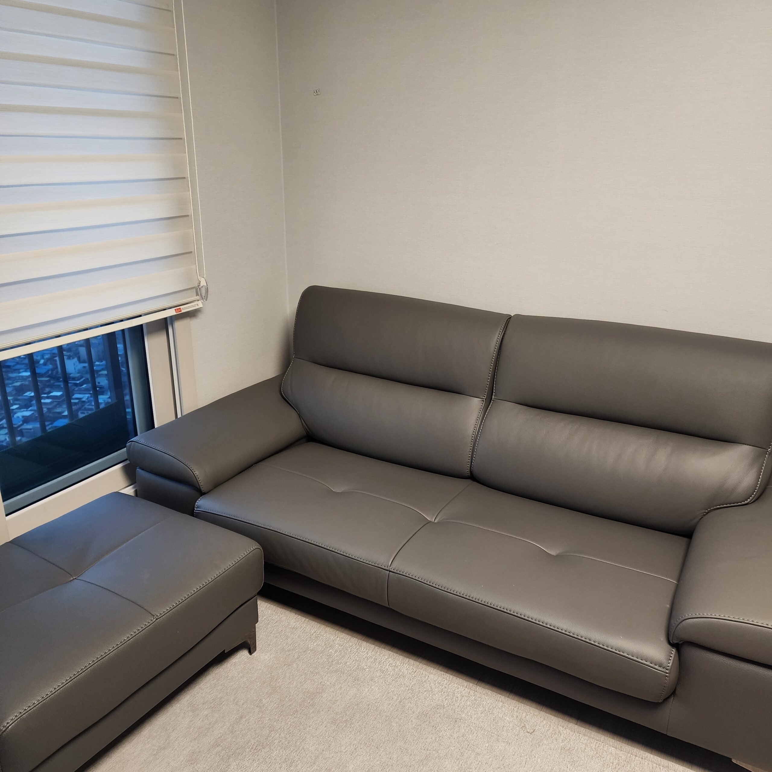 Sofa VIVIA - Sofa Băng 2 Chỗ Nhỏ Gọn Phù Hợp Mọi Gia Đình