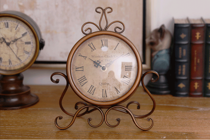 Đồng hồ để bàn vintage